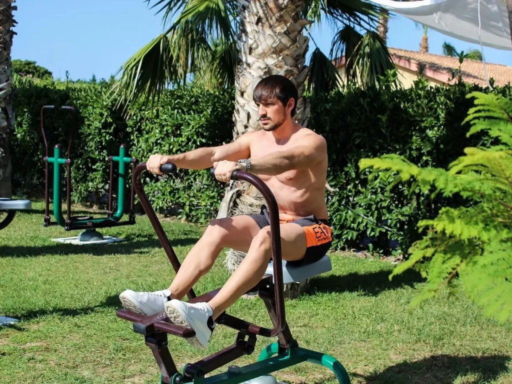 fitness per esterno classic rower f1 villaggio turistico