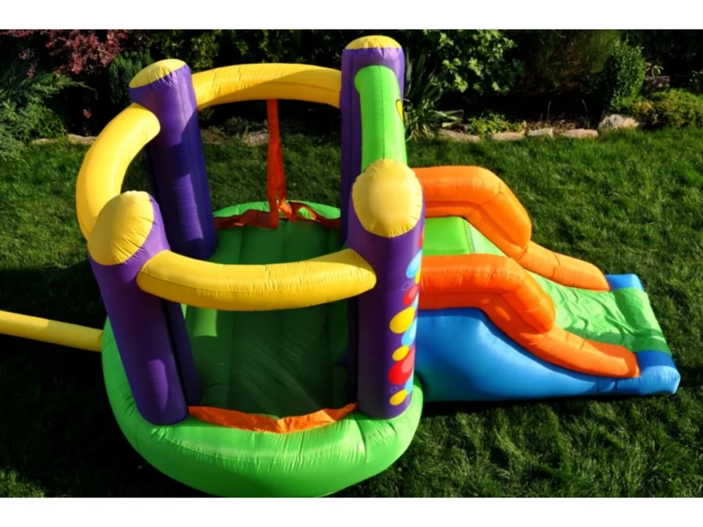 gioco gonfiabile garden happy toy balloons bouncer and slide f3 giardino privato