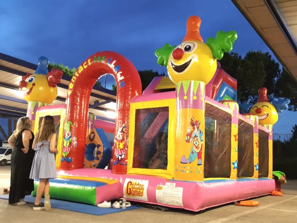 gioco gonfiabile multiattivita clown island f5 hotel