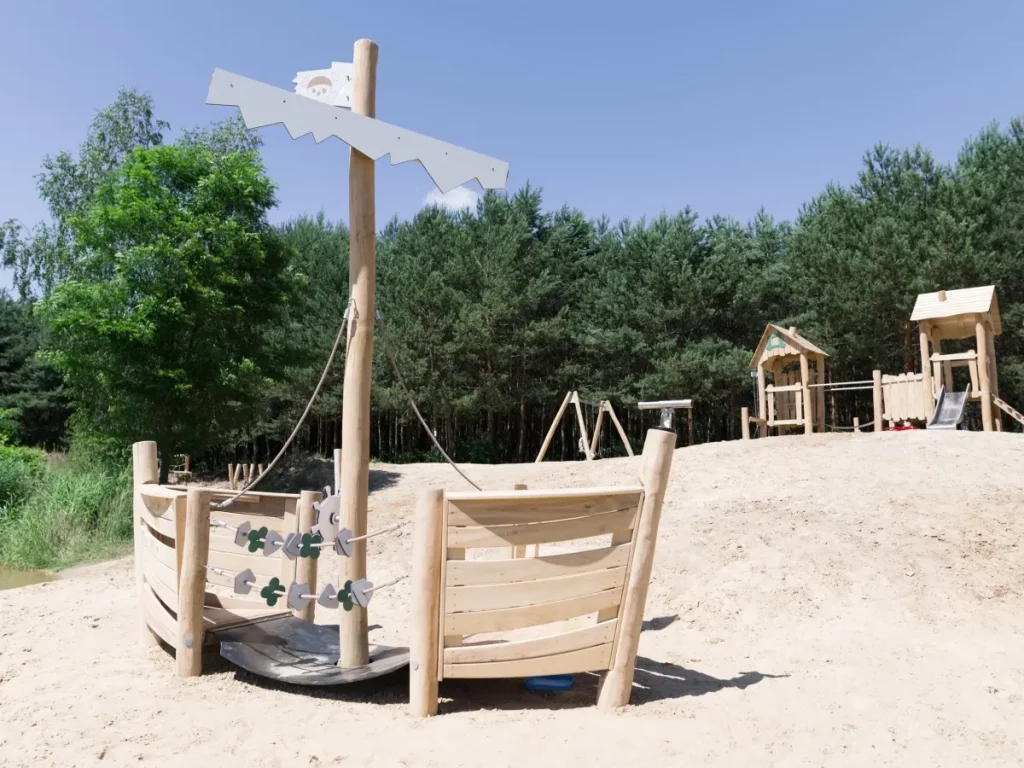 gioco in legno robinia 0110 f5 campeggio