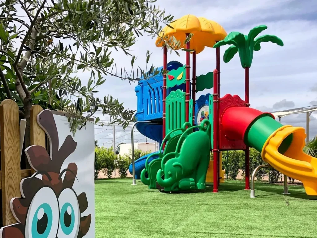 playground per esterno fantacastello aladino compact f4 villaggio turistico