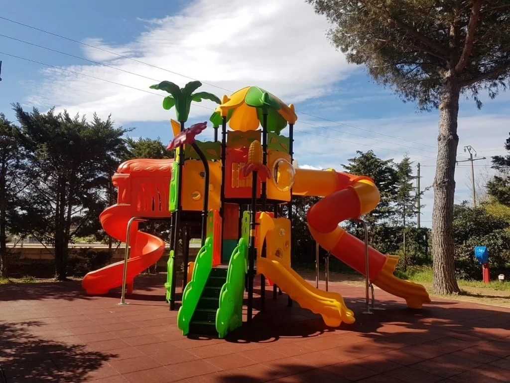 playground per esterno fantacastello hawaii f2 campeggio