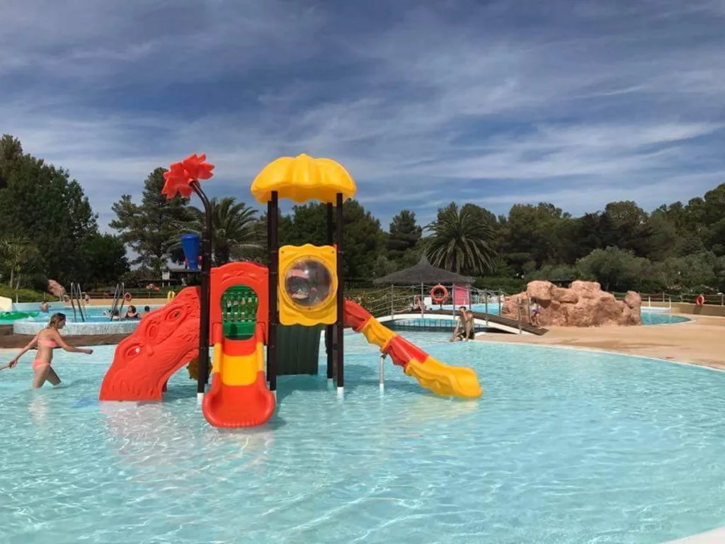 playground per esterno fantacastello sunny flower f8 piscina villaggio turistico