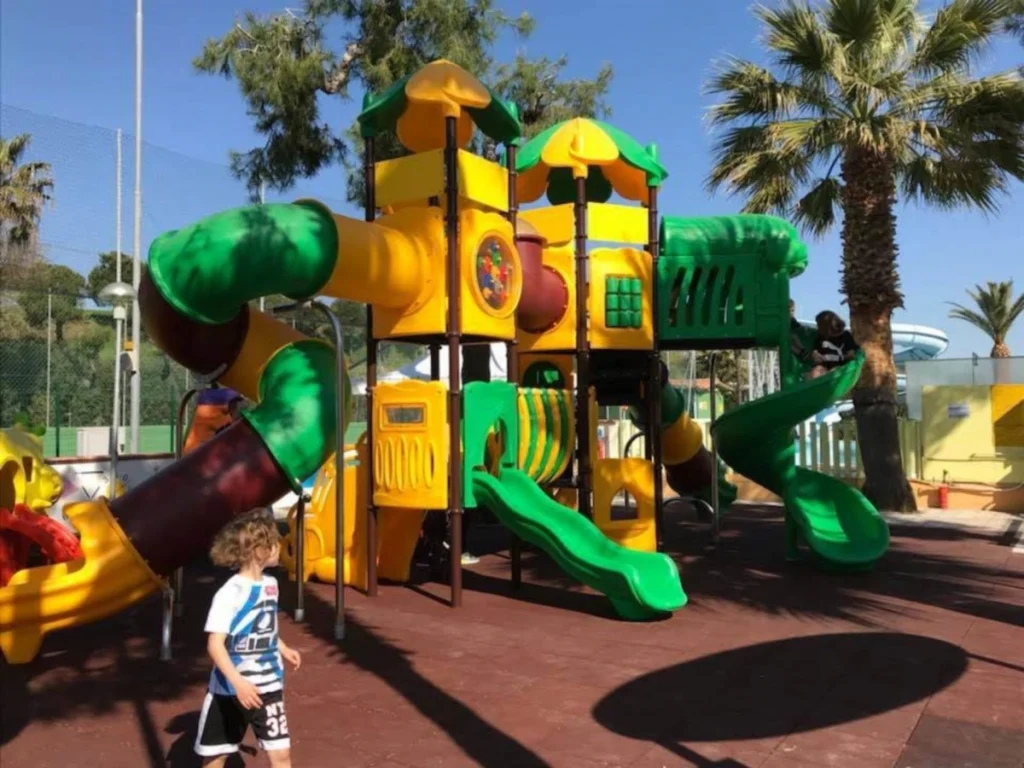playground per esterno fantacastello tanzania f1 campeggio