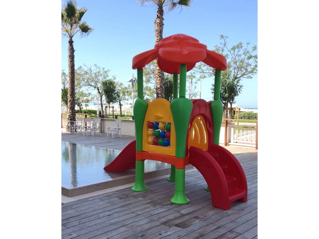playground per esterno playcenter kid junior 50 f3 piscina