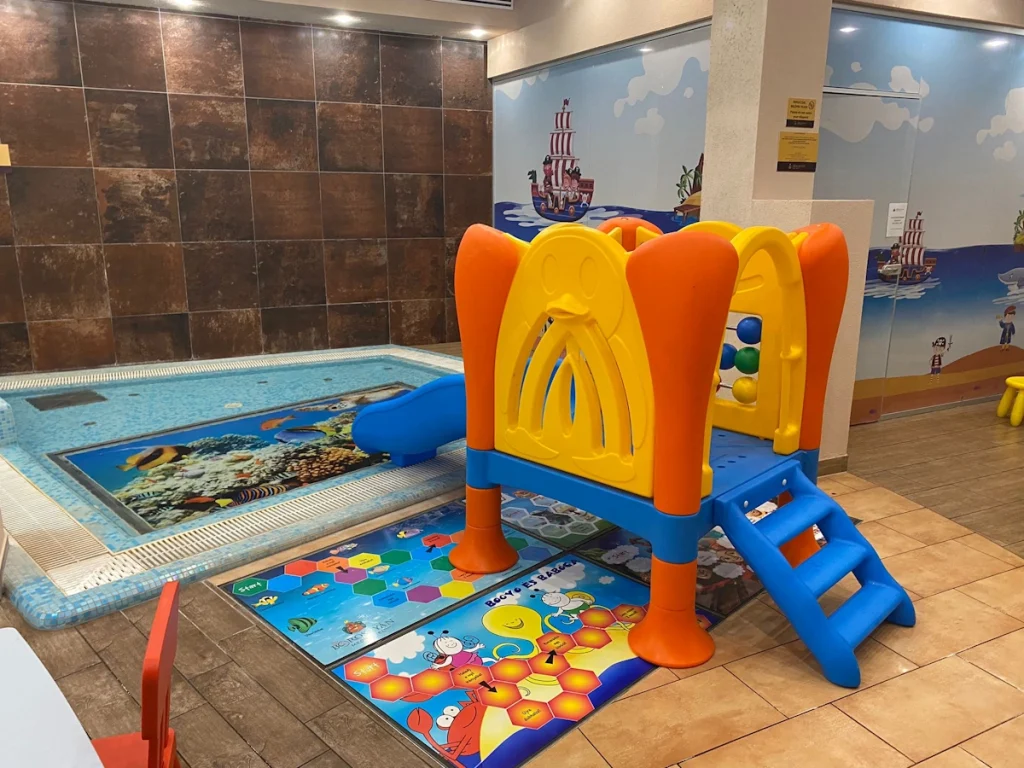 playground per esterno playcenter kid junior 52 f3 piscina