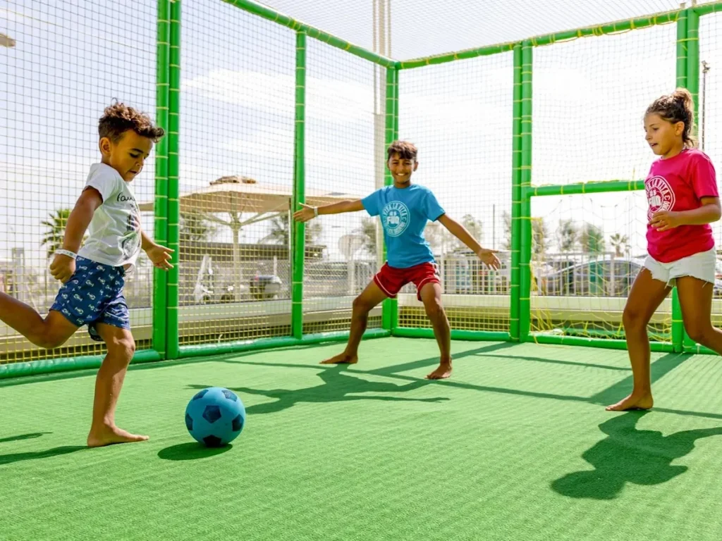 playground per interno arena multisport f15 villaggio turistico
