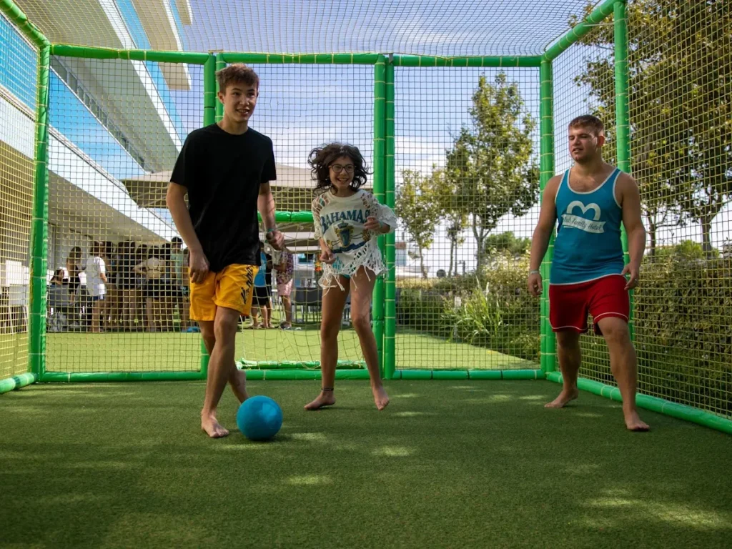 playground per interno arena multisport f17 villaggio turistico