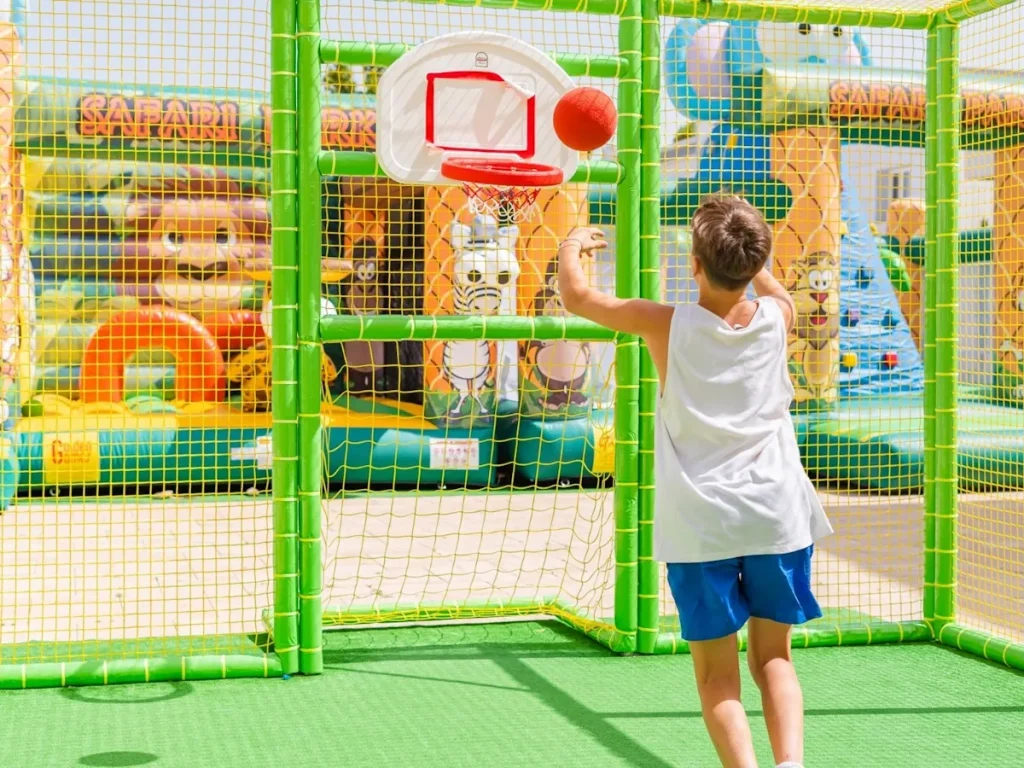playground per interno arena multisport f6 hotel