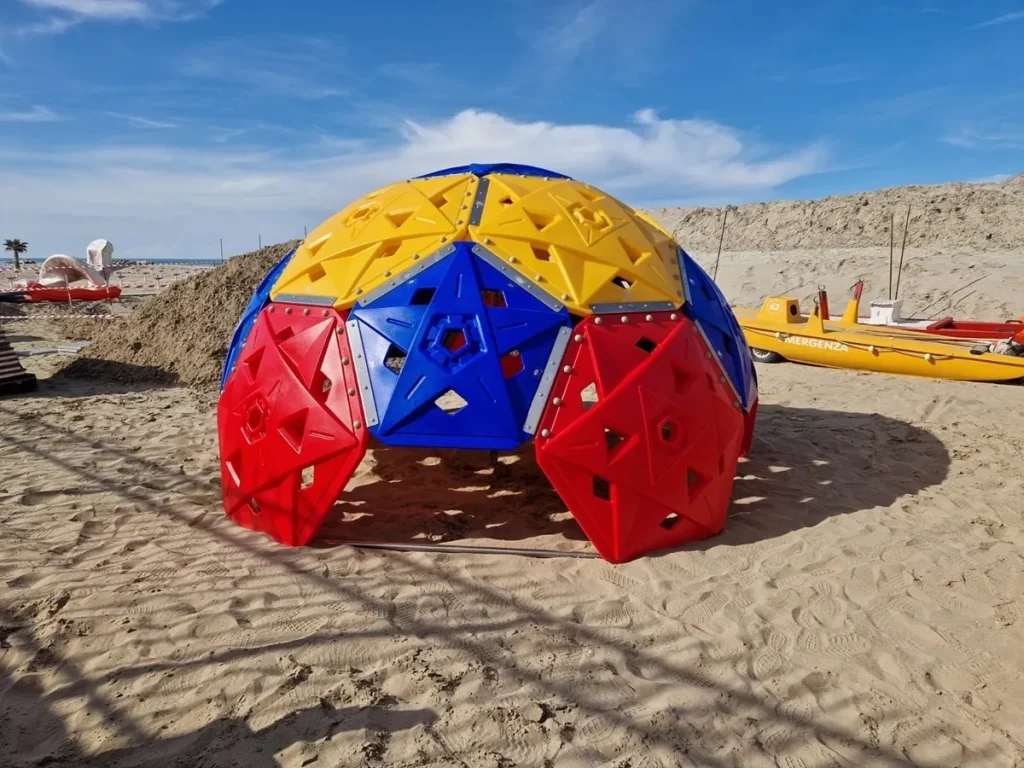 struttura di arrampicata palla bgr f2 stabilimento balneare