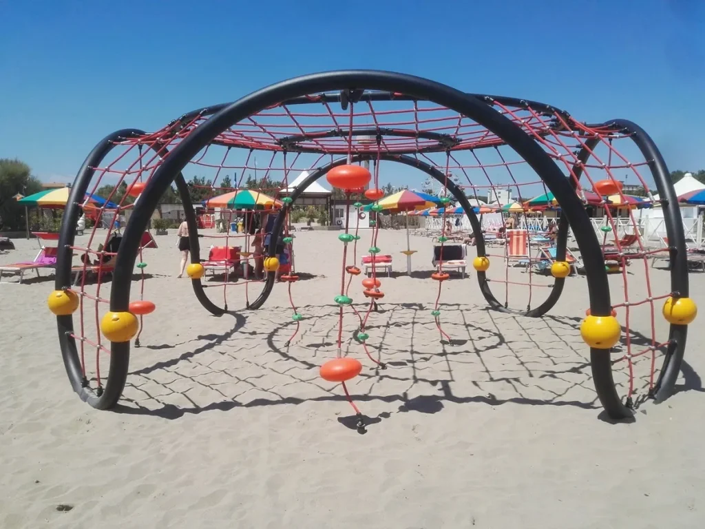 struttura di arrampicata sport and play 101 f3 stabilimento balneare