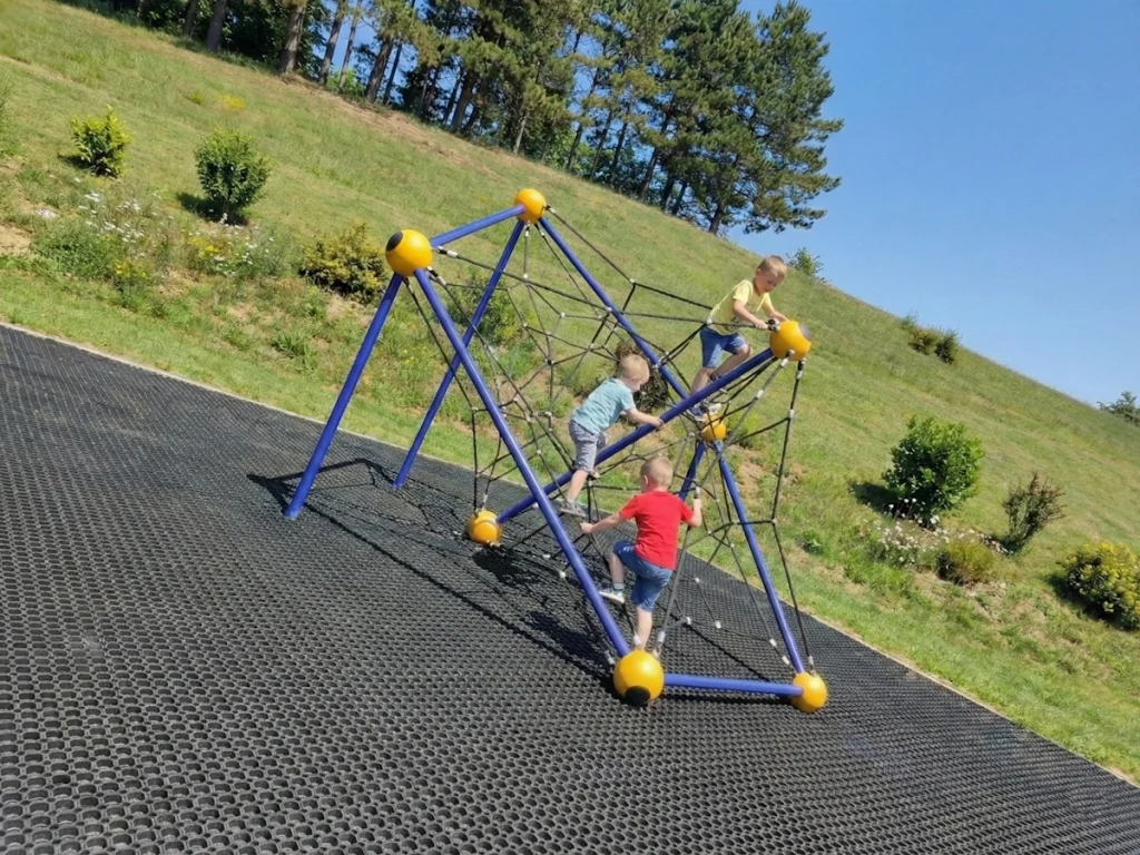 struttura di arrampicata sport and play 292 f3 villaggio turistico