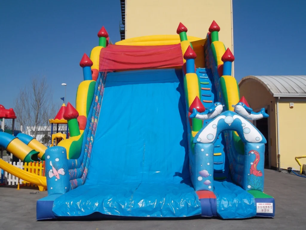 gioco gonfiabile scivolo ocean slide f2 mostra