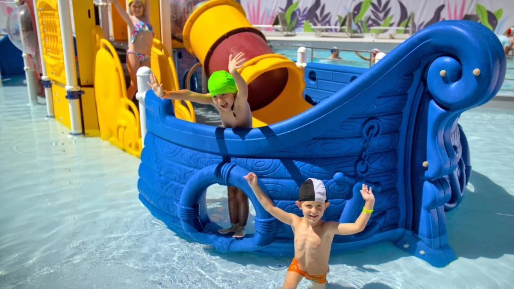 realizzazione hotel cervia f4 parco acquatico