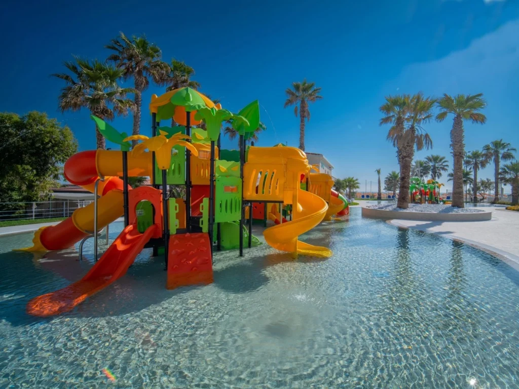 realizzazione villaggio e campeggio porto san elpidio f5 parco giochi piscine