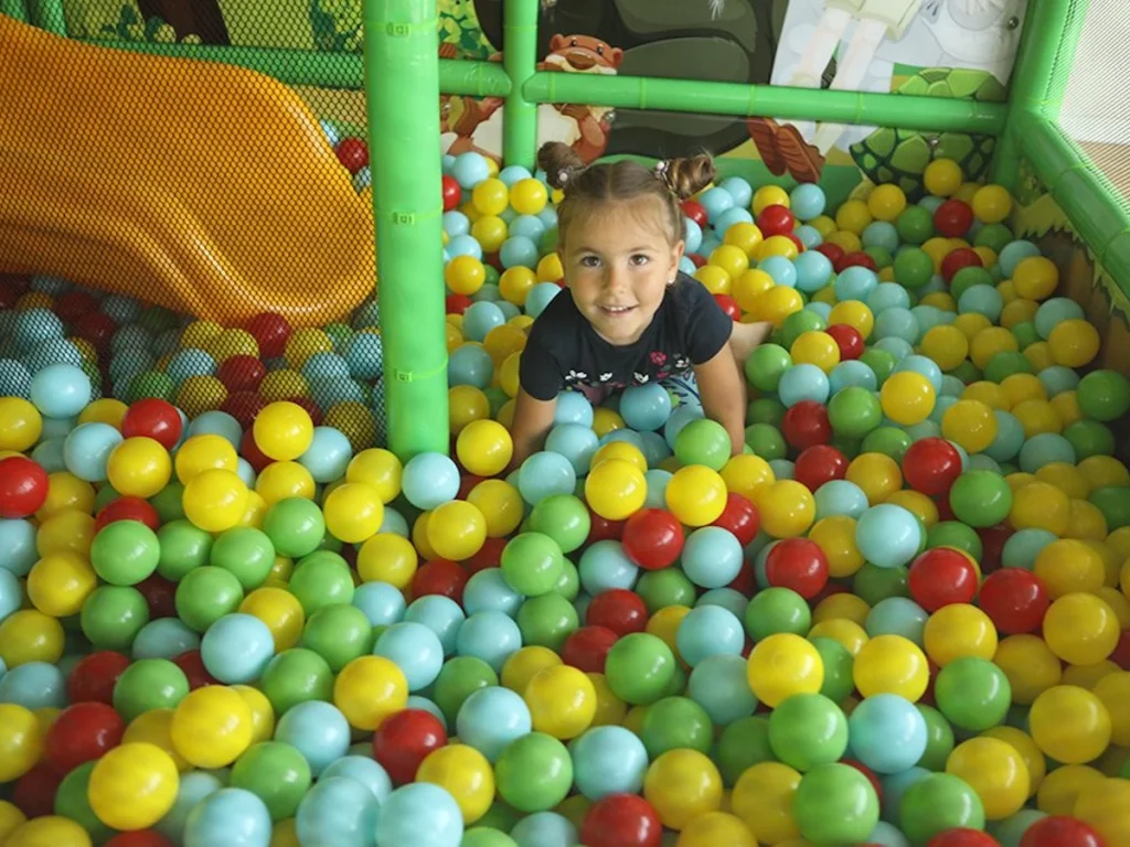 playground per interno playground ps04m f12 area gioco indoor