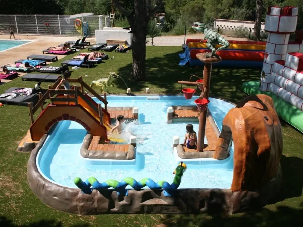 water play kiddie pool 02 f1 villaggio turistico