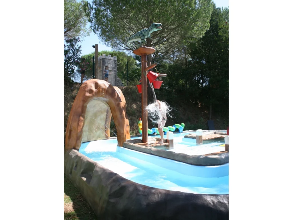 water play kiddie pool 02 f6 villaggio turistico