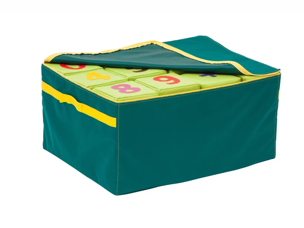 area baby set 24 cubi didattici morbidi f4