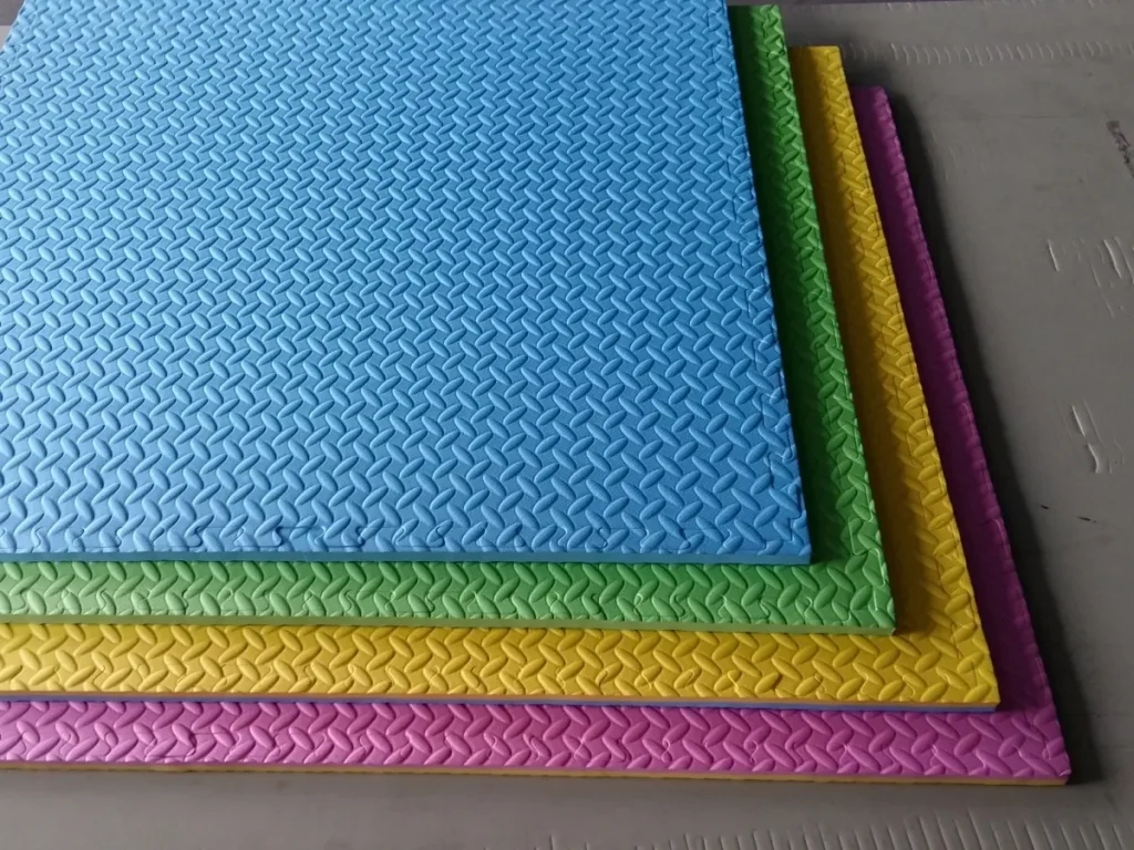 accessorio e ricambio tappeto antitrauma da interno bicolore verde azzurro f4