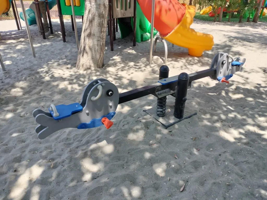 gioco a molla bilanciere a molla hdpe balene f3 villaggio turistico
