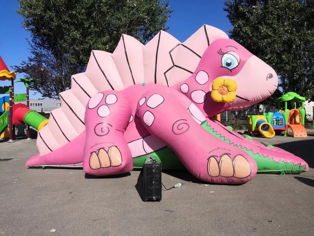 usato gioco gonfiabile scivolo daisy dino ap f2 mostra