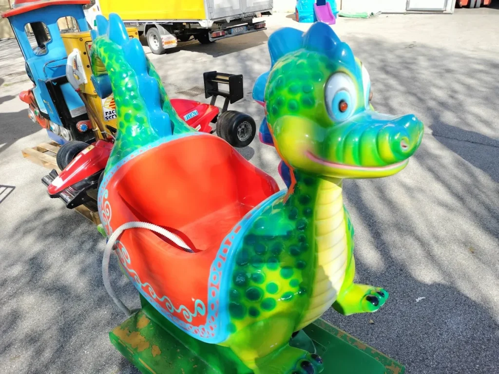 usato kiddie ride draghetto f1 mostra