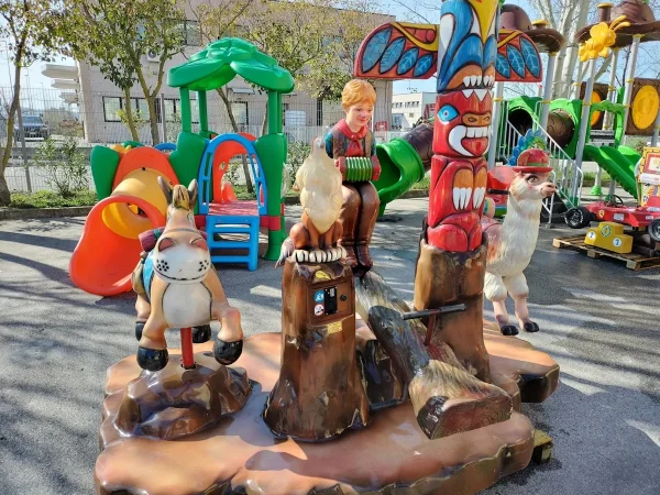 usato kiddie ride far west 3 in 1 f1 mostra
