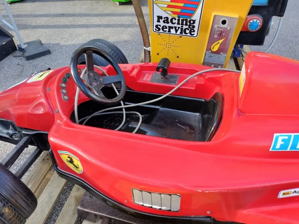 usato kiddie ride formula 1 f4 mostra