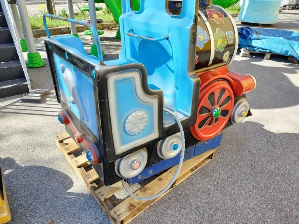 usato kiddie ride trenino f4 mostra