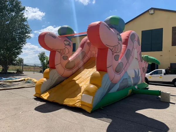 usato gioco gonfiabile scivolo snake slide hpn f1 mostra