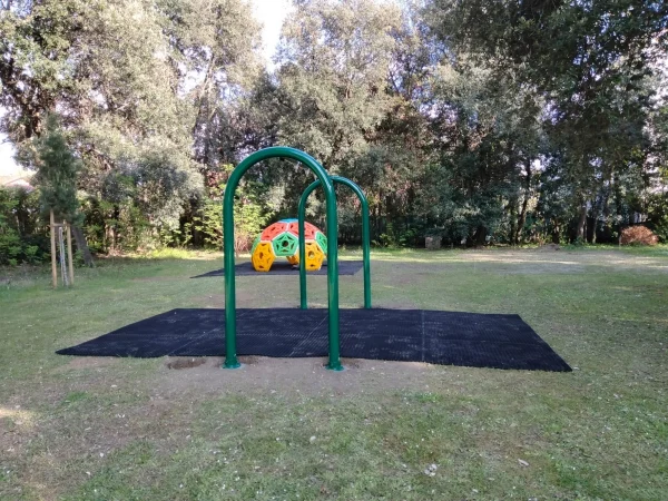 realizzazione hotel lido di camaiore f4 parco giochi bambini