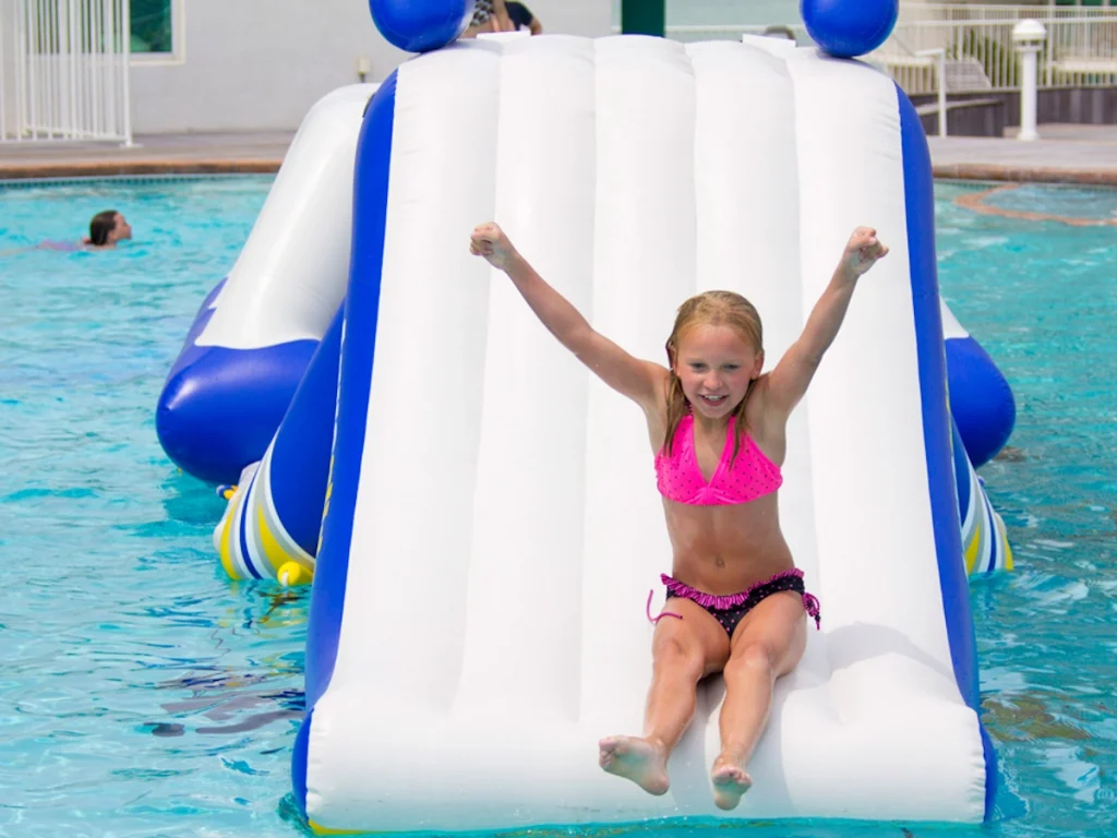 outlet aqua slide fine stock f4 hotel