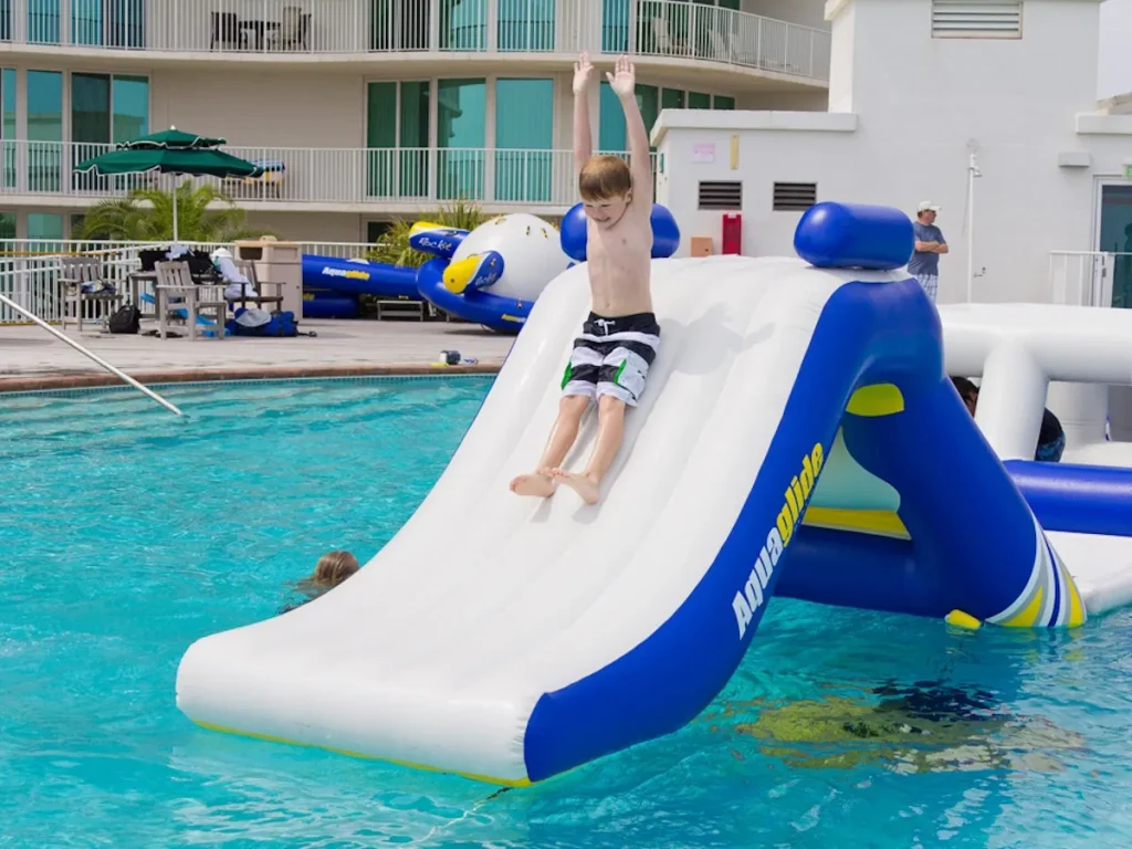 outlet aqua slide fine stock f5 hotel