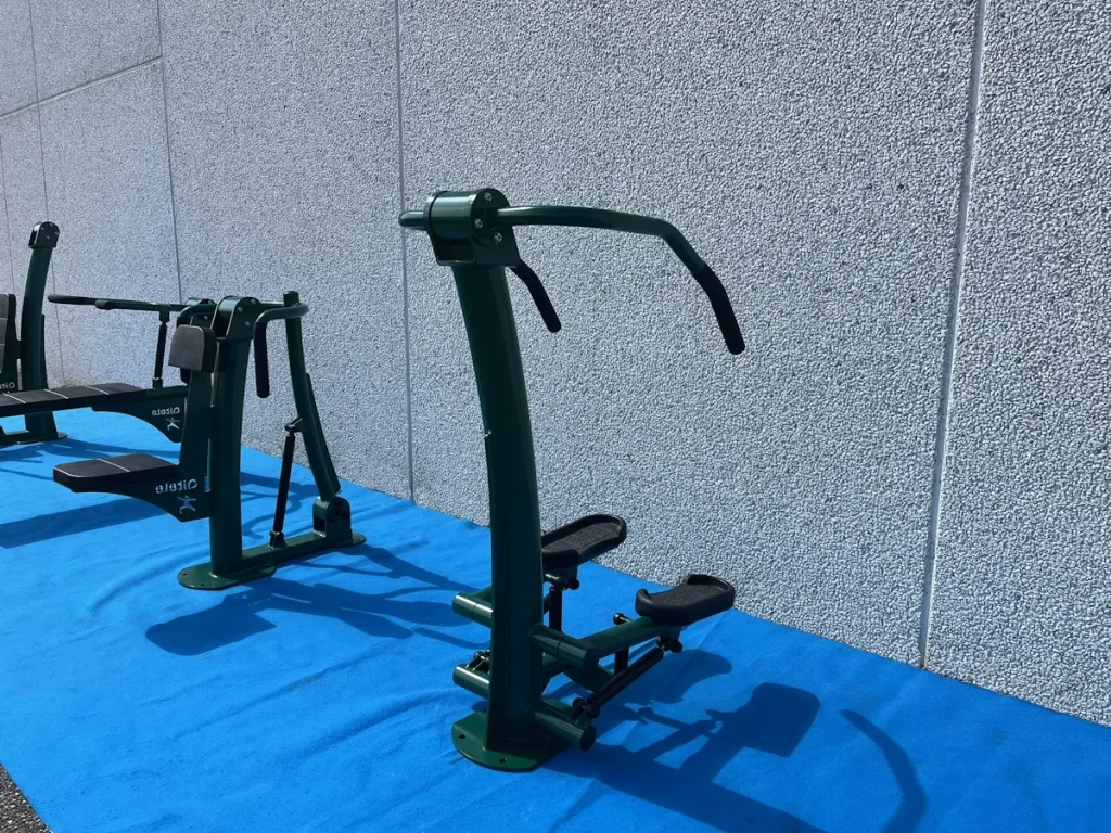 outlet pacchetto outdoor gym 4 attrezzi fine stock f5 mostra