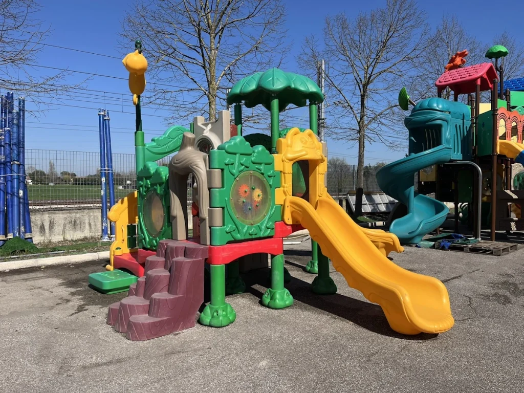 usato playcenter kidsforest 103 f4 mostra