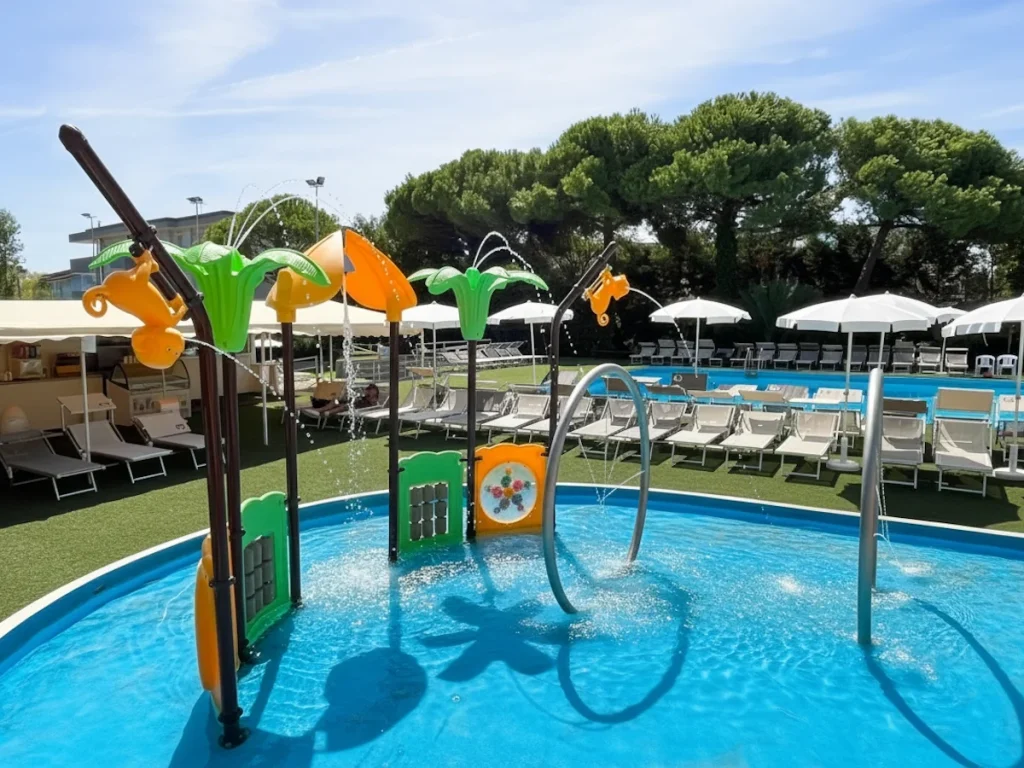 water play fantacastello baby oasi f2 villaggio turistico