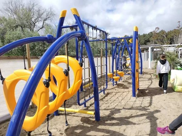 realizzazione stabilimento balneare lido adriano f3 area giochi per bambini
