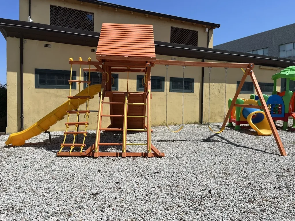 esposizione gioco in legno treehouse castle f3 mostra