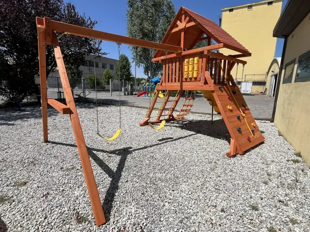 esposizione gioco in legno treehouse castle f5 mostra