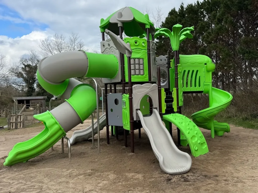 playground per esterno fantacastello hawaii green f1 villaggio turistico