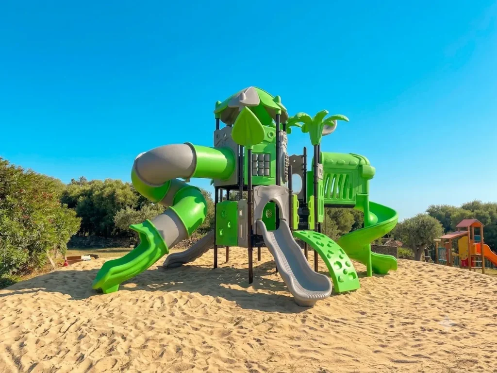 playground per esterno fantacastello hawaii green f4 villaggio turistico