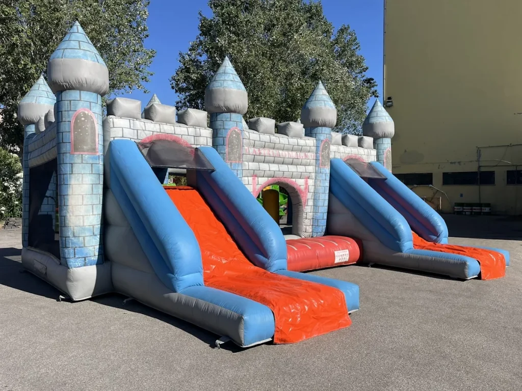 usato gioco gonfiabile multiattivita castello di re artu f2 mostra