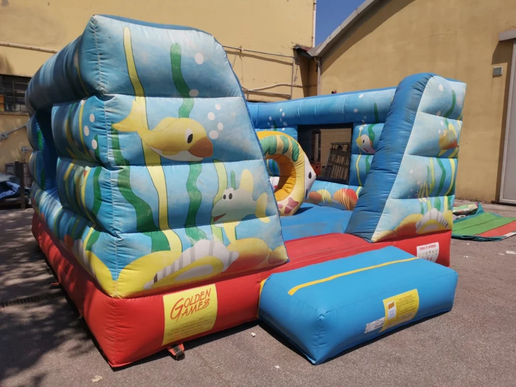 usato gioco gonfiabile salta salta seaworld bouncer le f2 mostra