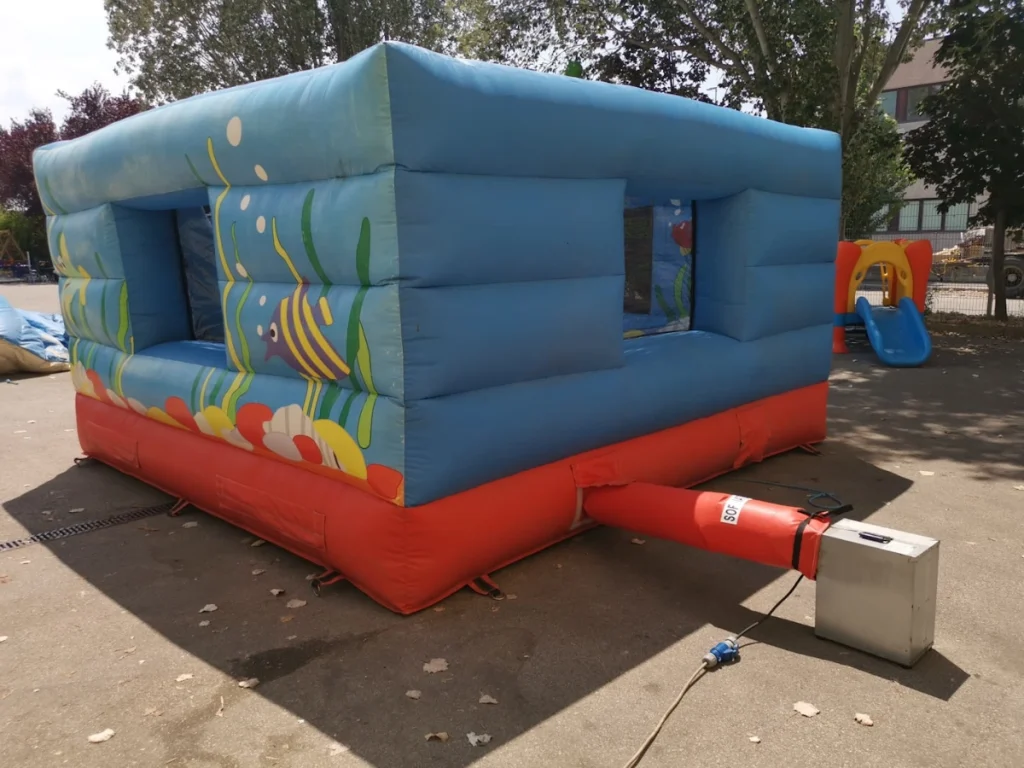 usato gioco gonfiabile salta salta seaworld bouncer le f4 mostra