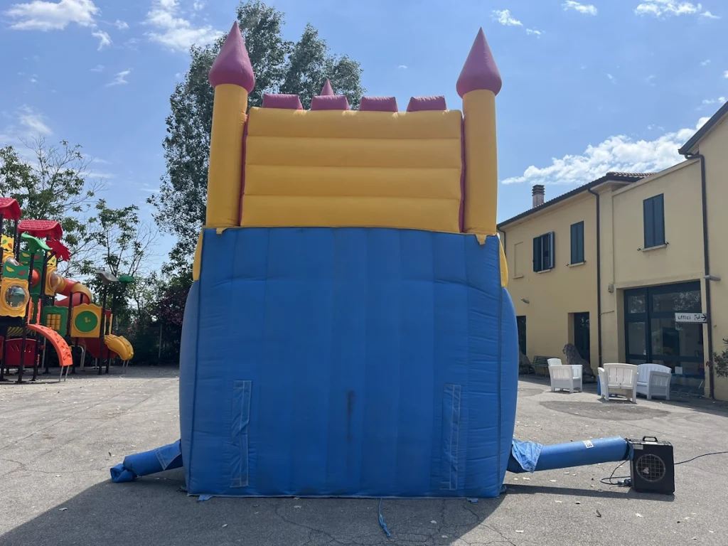 usato gioco gonfiabile scivolo tower slide usato bv f6