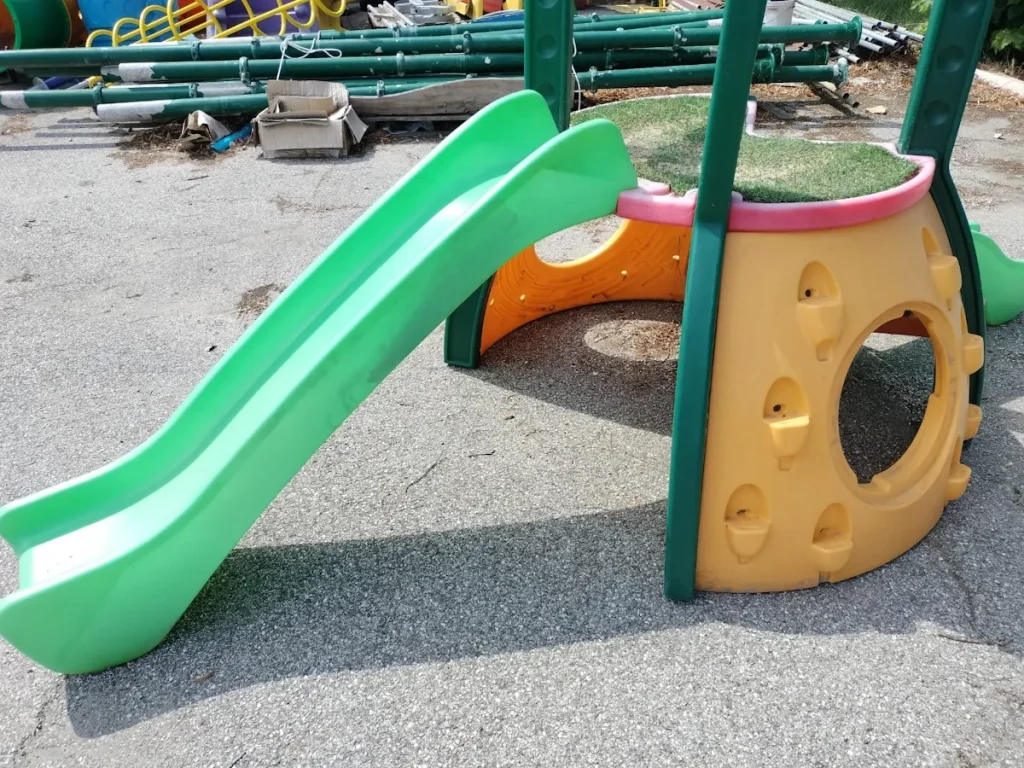 usato gioco per giardino torre doppio scivolo little tikes f3