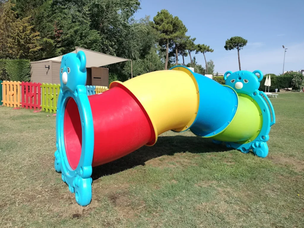 gioco per giardino altro gioco tunnel orso f8 family hotel