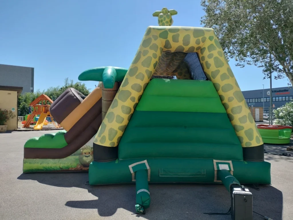 usato gioco gonfiabile multiattivita giraffe combo f3 mostra