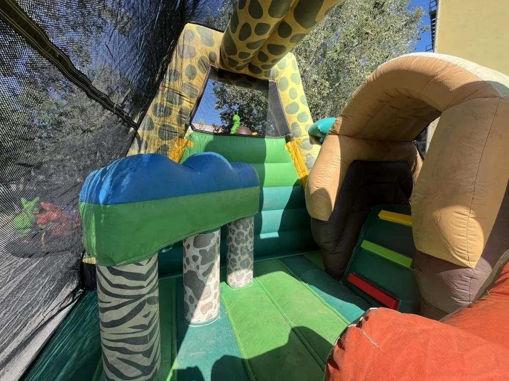 usato gioco gonfiabile multiattivita giraffe combo f5 mostra
